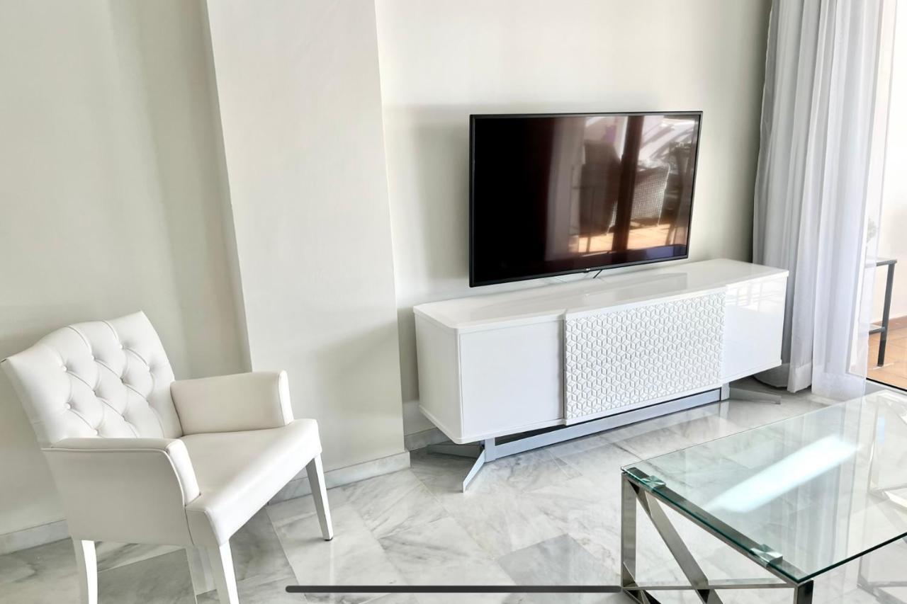 Mi Capricho 4B Beachfront - Apartment With Sea View - Costa Del Sol - La Cala De Mijas Exterior foto